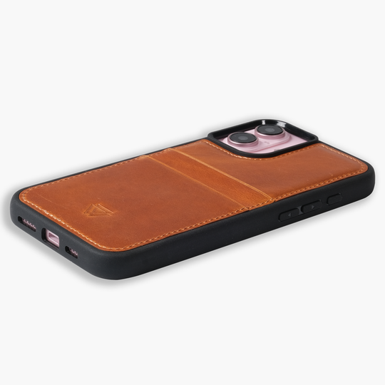 Back Cover C.C. iPhone 17