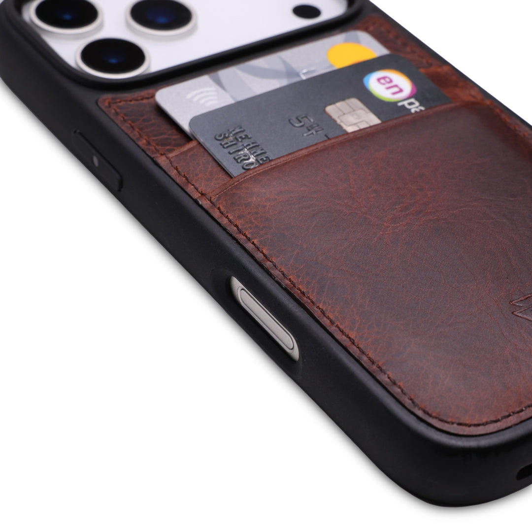 Back Cover C.C iPhone 17 Pro