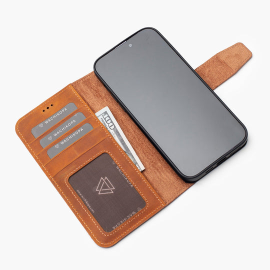 Classic Case El Yapımı Hakiki Deri iPhone 15 Kılıfı